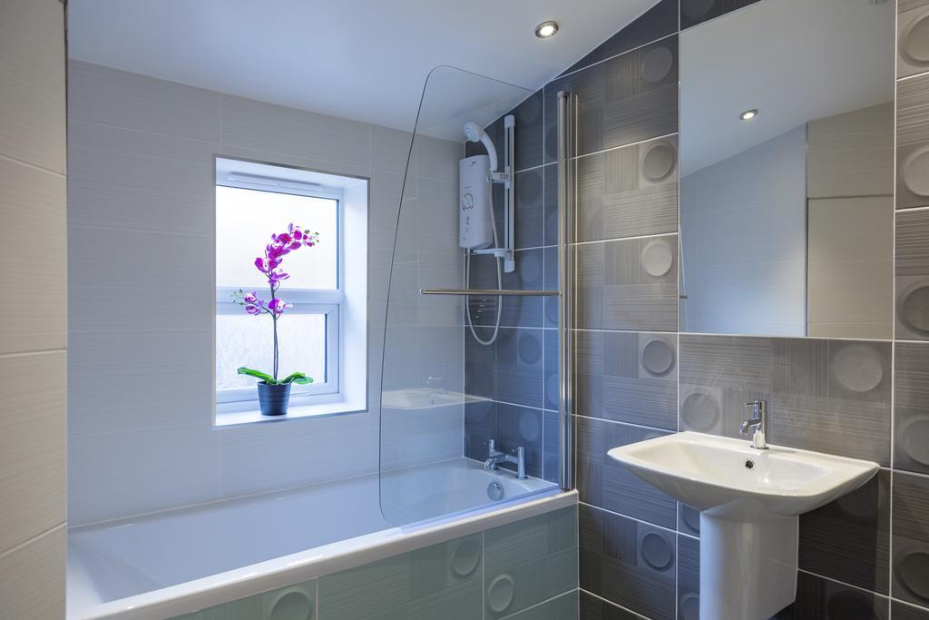 Charming Tower Bridge Apartment Лондон Екстер'єр фото