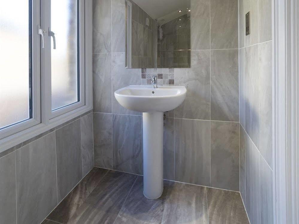 Charming Tower Bridge Apartment Лондон Екстер'єр фото